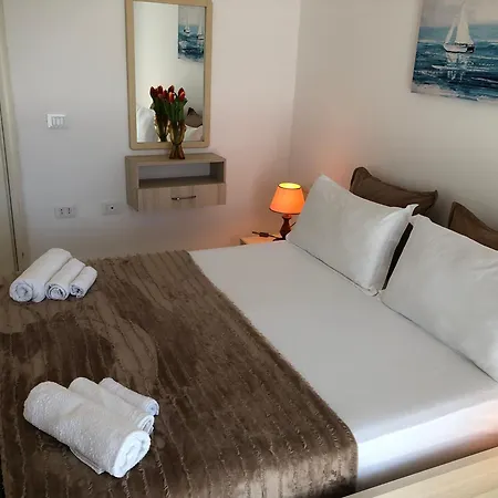 Ions Seaview Apartment Vlore