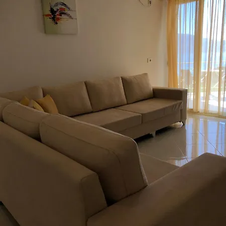 Ions Seaview Apartment Vlore